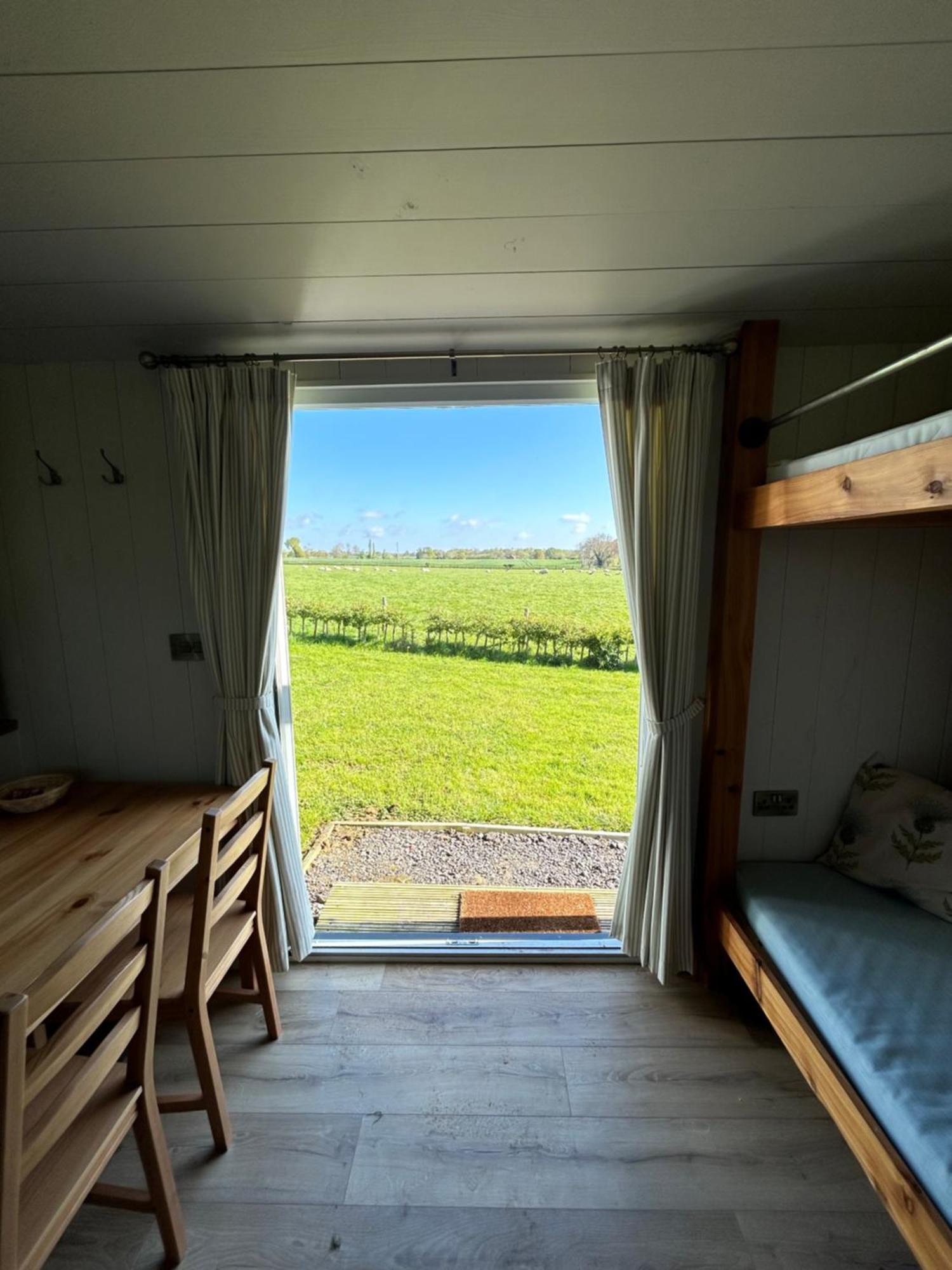 Villa Vicarage Hideaways Halvergate Exterior foto